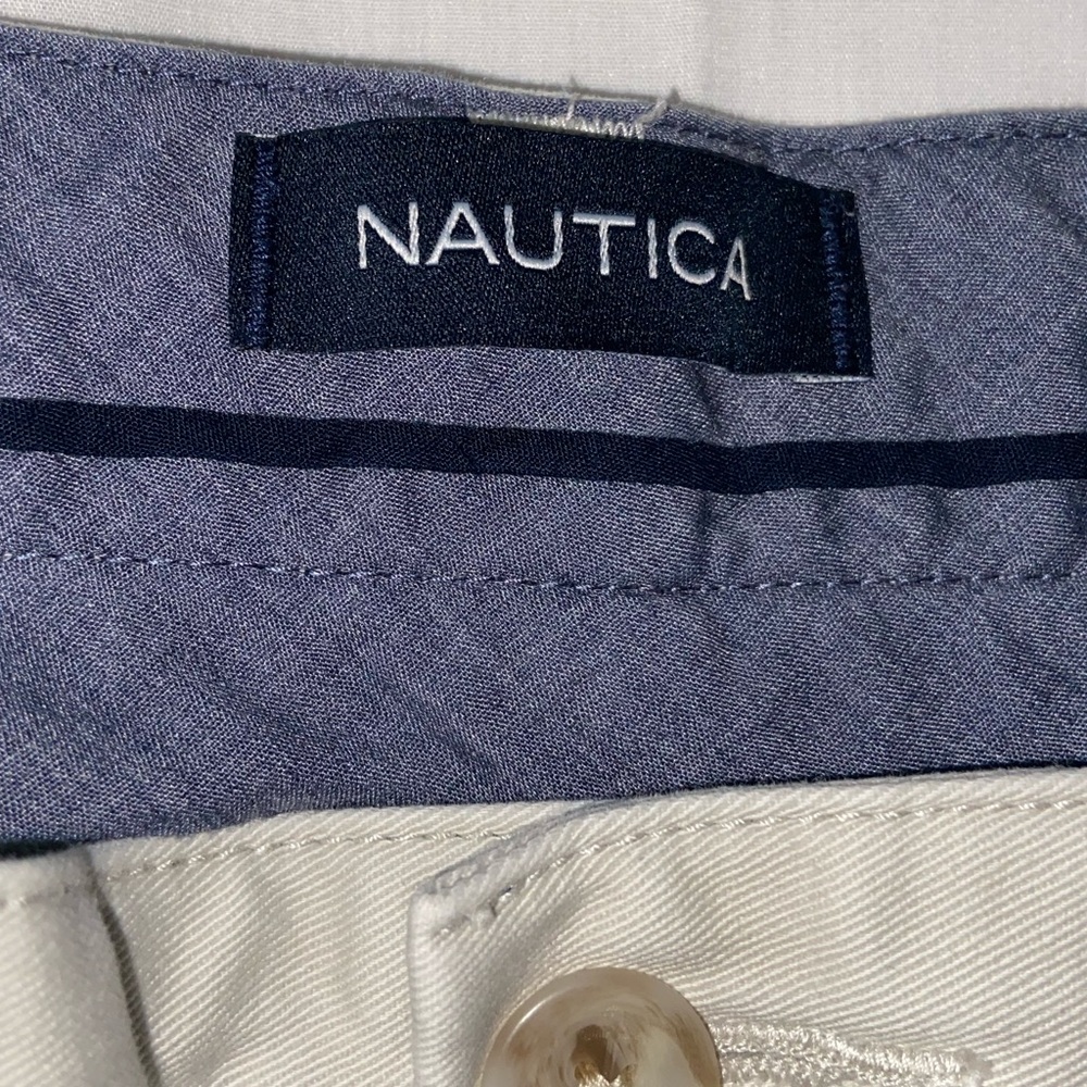 Nautica Men’s Khaki Shorts 34W - Picture 2 of 10